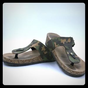 Camo small heel sandals